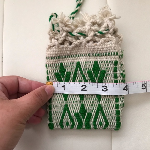 Handmade Knitted Mexican Mini Small Crossbody Bag - Picture 7 of 8